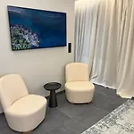 Appartement Palm Croisette Front De Mer1 Cannes